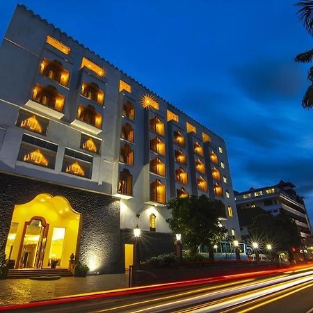 Royal Kandyan Exteriér fotografie